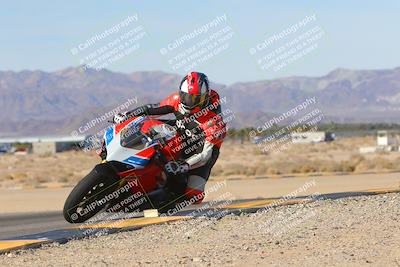 media/Dec-10-2023-SoCal Trackdays (Sun) [[0ce70f5433]]/Turn 9 Inside Set 1 (1115am)/